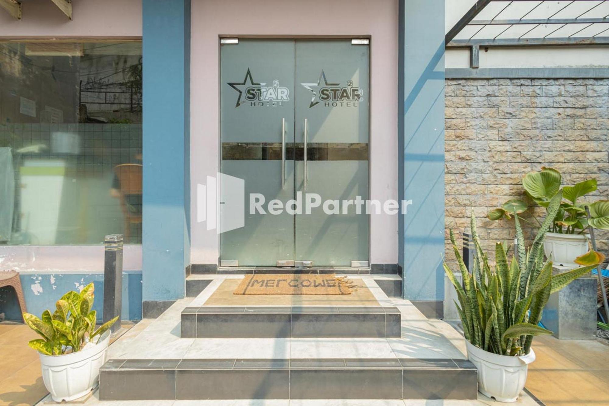 Star Hotel Jaksa Mitra Reddoorz Cakarta Dış mekan fotoğraf