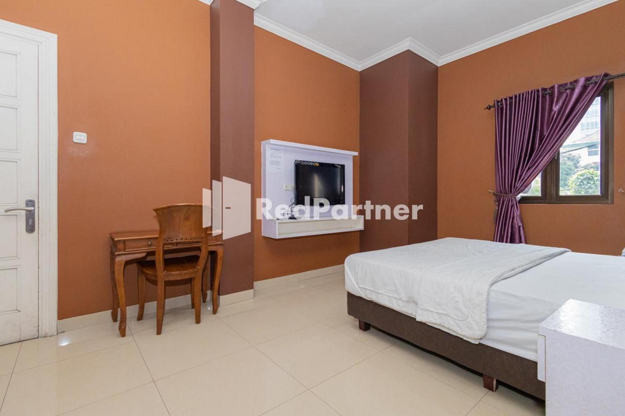 Star Hotel Jaksa Mitra Reddoorz Cakarta Dış mekan fotoğraf