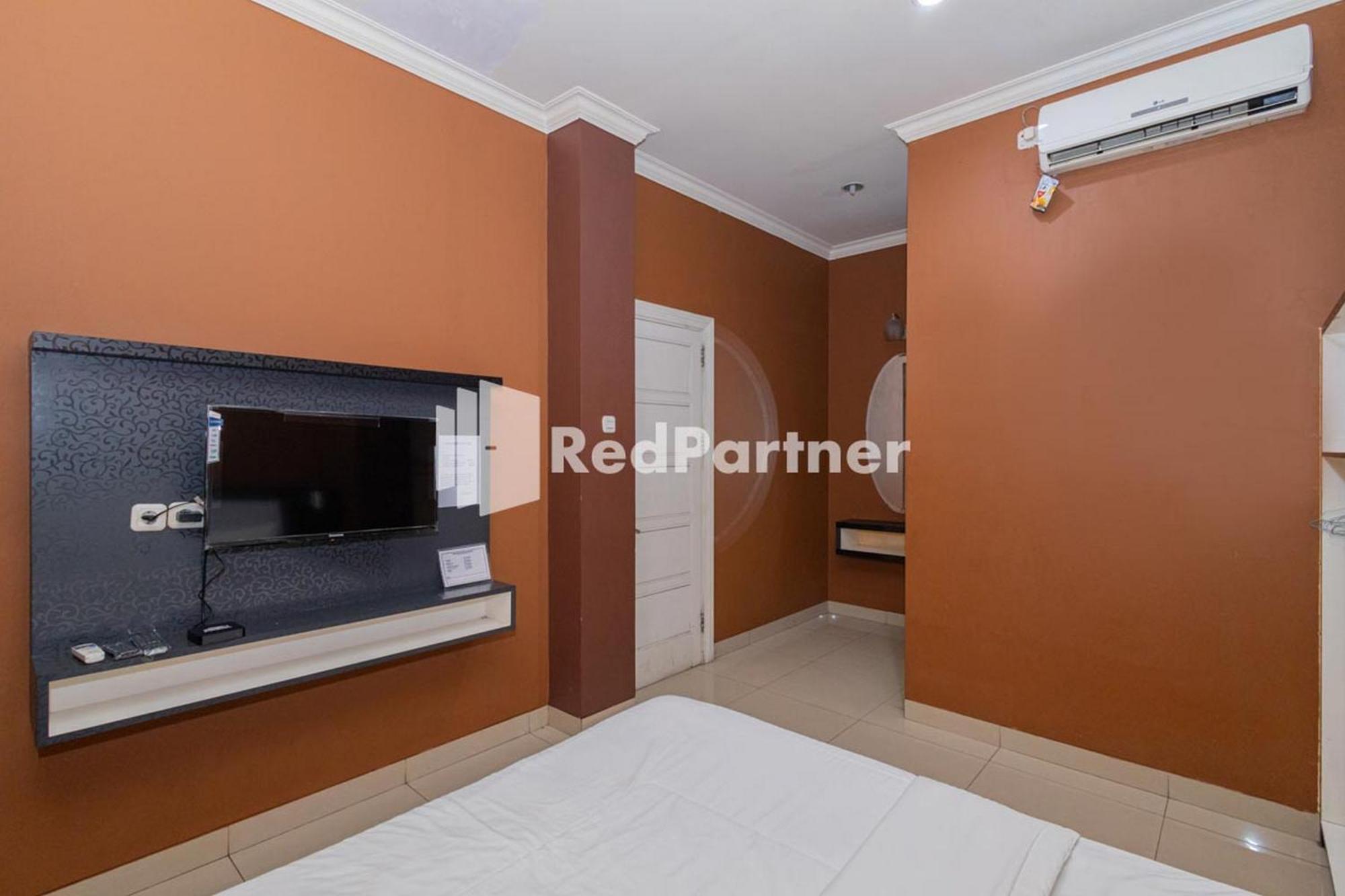 Star Hotel Jaksa Mitra Reddoorz Cakarta Dış mekan fotoğraf